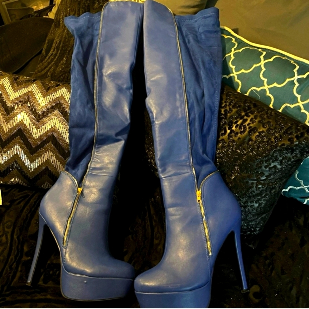 Blue platform women's boots Blue size 9 SCENE